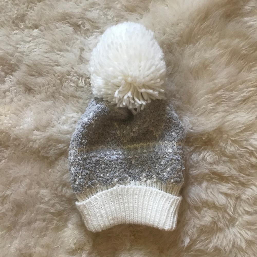 Pom Pom Beanie